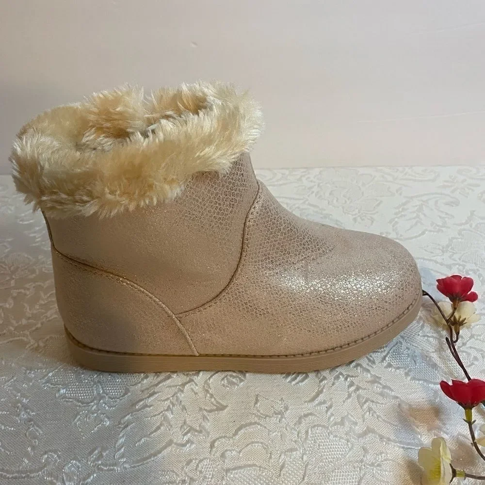 🌸Cat and Jack Girls Faux Suede Style Boot Sizes:Various